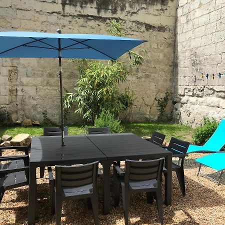Jolie Maison Tuffeau Centre De Saumur Avec Local Velos โซมูร์ ภายนอก รูปภาพ